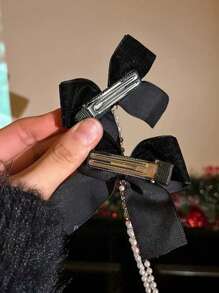 1入珍珠鏈蝴蝶結髮夾，配有流蘇側夾、鱷魚口夾及夾子髮夾，髮飾 - 黑色 - 查看 5