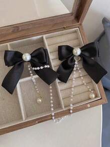 1入珍珠鏈蝴蝶結髮夾，配有流蘇側夾、鱷魚口夾及夾子髮夾，髮飾 - 黑色 - 查看 2
