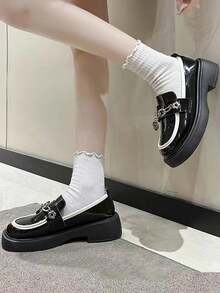 春秋新款女士英伦风切尔西鞋心形链条扣厚底坡跟圆头软底一脚蹬舒适女鞋 - 黑色 - 查看 5