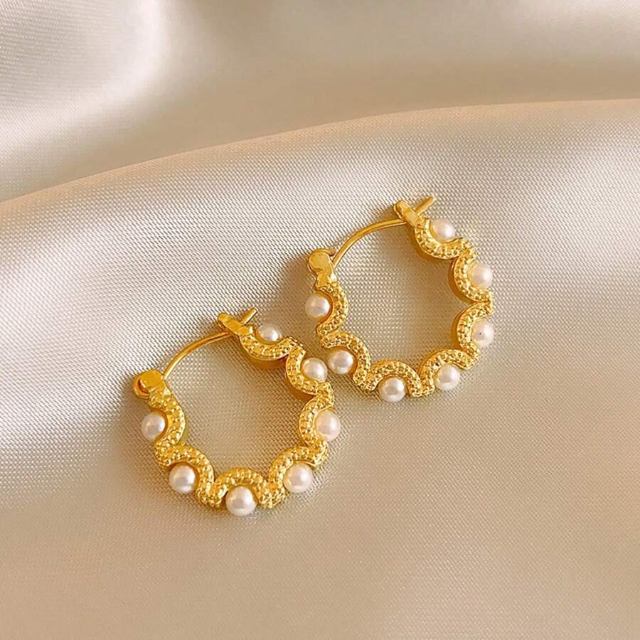 1 对复古风格高端仿珍珠装饰镂空圆形耳钉 - 金黃色 - 查看 1