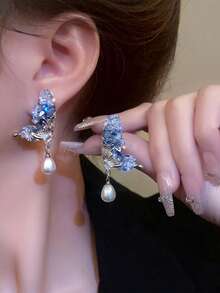 1pair Fashion Light Luxury Romantic Lady Butterfly Wings Pearl Earrings Valentine's Day Gift - Multicolor - View 1