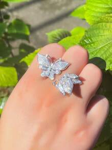 1pc Luxury Butterfly Shaped Big Wedding Engagement Party Ring With Cubic Zirconia Stones For Women - White - View 2