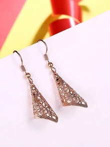 A Pair Of Conch-Shaped Hollow Earrings Earrings Small Fresh Romantic Wind Elegant Ladies Earrings Drop Earrings - Rose Gold - View 4