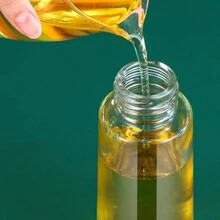 1pc Push-Type Oil Spray Bottle Household Condiment Bottle Dust-Proof Oil Control Bottle Kitchen Air Fryer Oil Spray Atomization Bottle Oil Kettle 19*5.5cm - White - View 4