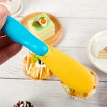 1PC Bread Cheese Smear Brush Cute Sauce Jar Silicone Scraper Bread Butter Spreader Non-Stick Kitchen Gadge - Blue - View 5
