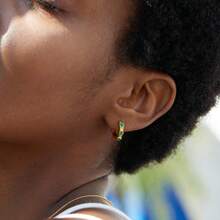 1對時尚簡約設計雙圈耳環,鑲有925純銀和天然綠玉石,精緻優雅多巴胺色寶石耳釘,適合女性日常穿搭,作為送給她的禮物 - 綠色 - 查看 9