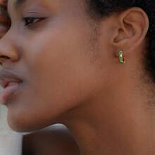 1對時尚簡約設計雙圈耳環,鑲有925純銀和天然綠玉石,精緻優雅多巴胺色寶石耳釘,適合女性日常穿搭,作為送給她的禮物 - 綠色 - 查看 2