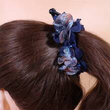 1pc Banana Shaped Clip & Champagne Colored Hair Accessory For Adult Ponytail, Non-Slip And Simple Design Twisted Clip Hairpin - Champagne - View 3