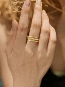 1件925純銀簡約復古時尚豪華潮流三層5a氧化鋯鍍14k金爪式指環,適用於女士派對日常珠寶禮物 - 金色 - 查看 4