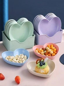 1pc/5pcs Heart Shaped Bone China Dish, Creative Home Use Heart Fruit Plate, Suitable For Valentine's Day, New Year Party Decoration - Beige - View 1