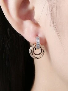 一對時尚嬉皮圓形設置鋯石幾何耳環耳扣女性小清新鑲嵌鋯石耳環 - 銀色 - 查看 4