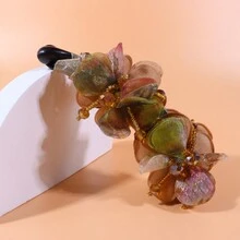 1pc Banana Shaped Clip & Champagne Colored Hair Accessory For Adult Ponytail, Non-Slip And Simple Design Twisted Clip Hairpin - Champagne - View 1