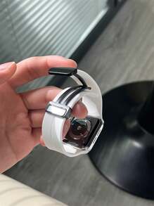 可折叠液态硅胶磁吸运动表带，兼容苹果手表表带 42mm、38mm、40mm、41mm、44mm、45mm、46mm、49mm，时尚智能手表替换表带，适用于 Ultra2、Ultra SE2、SE 11、10、9、8、7、6、5、4、3、2、1 系列，男女通用，白色，可作为学生返校礼物 - 白色 - 查看 5