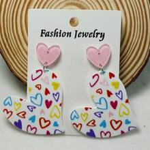 一對精緻的塑膠片印花心形禮物耳環,適合情人節情侶和母親節禮物