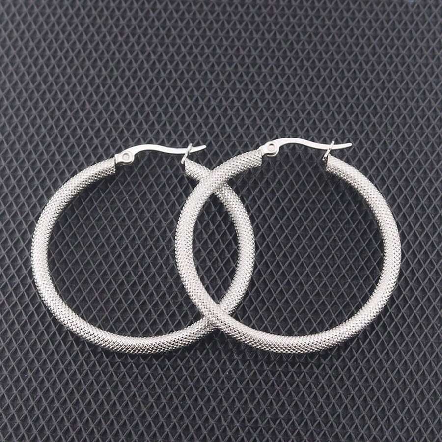 1 對銀色時尚簡約不銹鋼花朵細部圈形耳環,適合日常使用,採用真空電鍍技術 - 銀色 - 查看 1