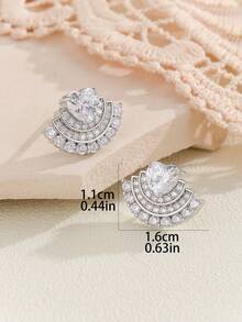 1對豪華心形立方氧化鋯與925純銀耳釘,適合日常佩戴和約會,送禮自用兩相宜 - 銀色 - 查看 8