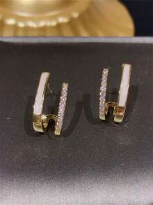 1對女孩時尚立體氧化鋯耳釘,適合日常裝飾派對首飾生日禮物 - 金黃色 - 查看 2