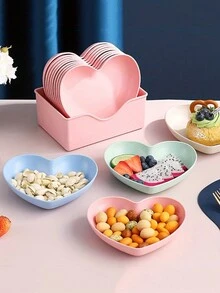 1pc/5pcs Heart Shaped Bone China Dish, Creative Home Use Heart Fruit Plate, Suitable For Valentine's Day, New Year Party Decoration - Beige - View 2