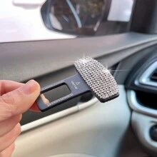 2 Pieces Decorative Car Seatbelt Buckle, Car Safety Extension Accessory - White - View 5