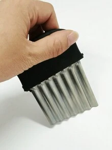 1pc Corrugated Knife Stainless Steel Wolf Tooth Potato Knife Cut Potatoes Wave Knife Kitchen Household Vegetable Cutting Artifact Flower-Style Slicer