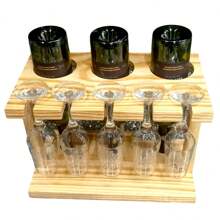 Porta vinho e taça Adega de vinho madeira Área gourmet decoração Cantinho do churrasco Decoração cozinha Adega para vinho Porta taça