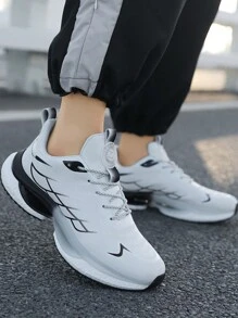 2025 Spring New Classic Leather Upper Comfortable Couple Running Shoes, Versatile