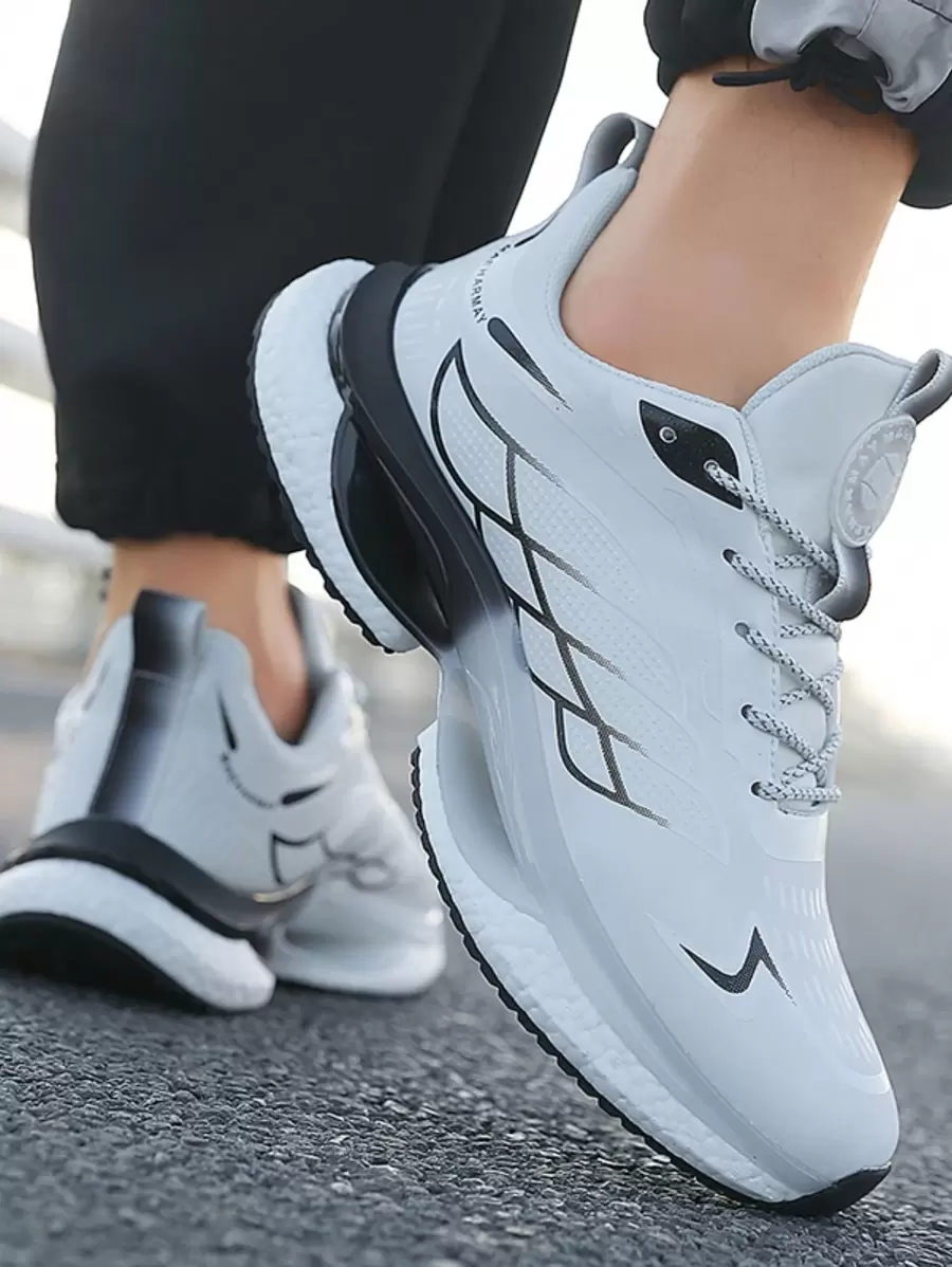 2025 Spring New Classic Leather Upper Comfortable Couple Running Shoes, Versatile