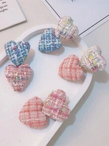 1pc Heart Shaped Hair Clip With Fabric Button & Alligator Hair Clip, Cute And Sweet Girl Heart Side Clip, Versatile Pink And Tender Hair Accessory For Girls To Use At Summer Parties - Pink - View 3