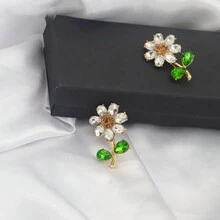 1pc Exquisite Crystal Flower Brooch Pin Scarf Clip Clothing Accessory - Gold - View 2