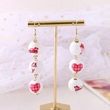 1 Pair Of Creative Spherical Pink Valentine's Day Atmosphere Wooden Women Earrings Heart Pattern Earrings - Pink - View 5