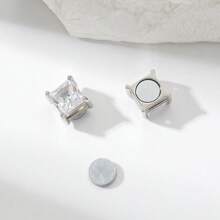 1 Peça Clipe De Orelha Magnético De Aço Inoxidável Com Zircônia Cúbica De 4 Garras Para Uso Diário E De Festival Masculino (adequado Para Orelhas Não Perfuradas)