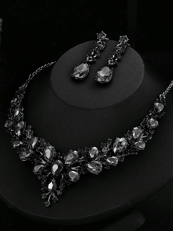 Juego De Joyas Elegantes Que Incluye 3 Piezas Con Aretes Y Collar Decorados Con Pedrería Oscura, Perfectos Para Fiestas Nocturnas De Chicas Guays