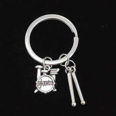 1 pièce Porte-clés unisexe en forme de batterie, pendentif en forme de batterie. Accessoire de musique, accessoire de voiture, accessoire de sac, accessoire de sac à dos pour l'école. Accessoires gothiques mignons Y2K, idées de cadeaux pour la fête des enseignants, Noël. Accessoires de sac, cordons avec porte-badge, accessoires de voiture, breloques de sac