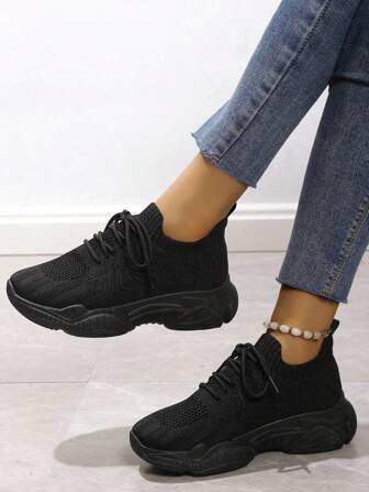 New Women's Black British Style Lace-Up Fabric Sports Shoes, Round Toe Low-Cut Thick-Soled Slip-Proof Sneakers, Fashionable Breathable Anti-Slip Chunky Shoes For Students
