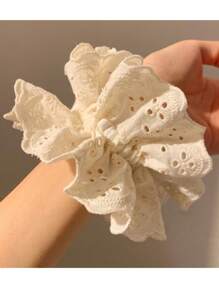 1pc New Arrival Sweet Heart Shape Lace Mesh Hair Scrunchie For Teen Girls - Beige - View 3