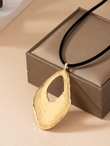 1pc European And American Fashion Exaggerated Design Diamond Shaped Hollow Pendant Necklace - Diamond Hollow Necklace - View 5