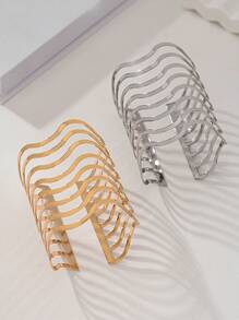 1pc/Set Of European And American Exaggerated Curve Hollowed Out Women's Bracelets - Multicolor - View 2