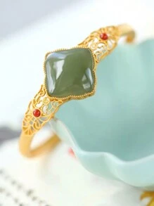 1入玉系列開口手環,采用綠松石、梅花與葉子造型,附有空心蝴蝶、好運豆和竹結,可日常佩戴和送禮 - 雙花蛋形玉石手鐲 - 查看 18