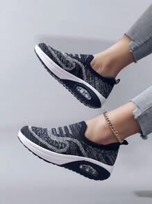 Summer And Autumn Women's Fashionable, Durable, Anti-Slip, Air Cushion, Shock Absorbing Dancing Shoes For Square Dancing Or Other Sports, Breathable And Light Weight Shake Shoes For Elevating Height, Large Size, Leisure And Slouchy Shoes With Woven Sock Design