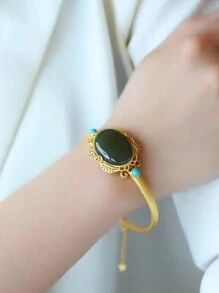 1入玉系列開口手環,采用綠松石、梅花與葉子造型,附有空心蝴蝶、好運豆和竹結,可日常佩戴和送禮 - 雙花蛋形玉石手鐲 - 查看 5