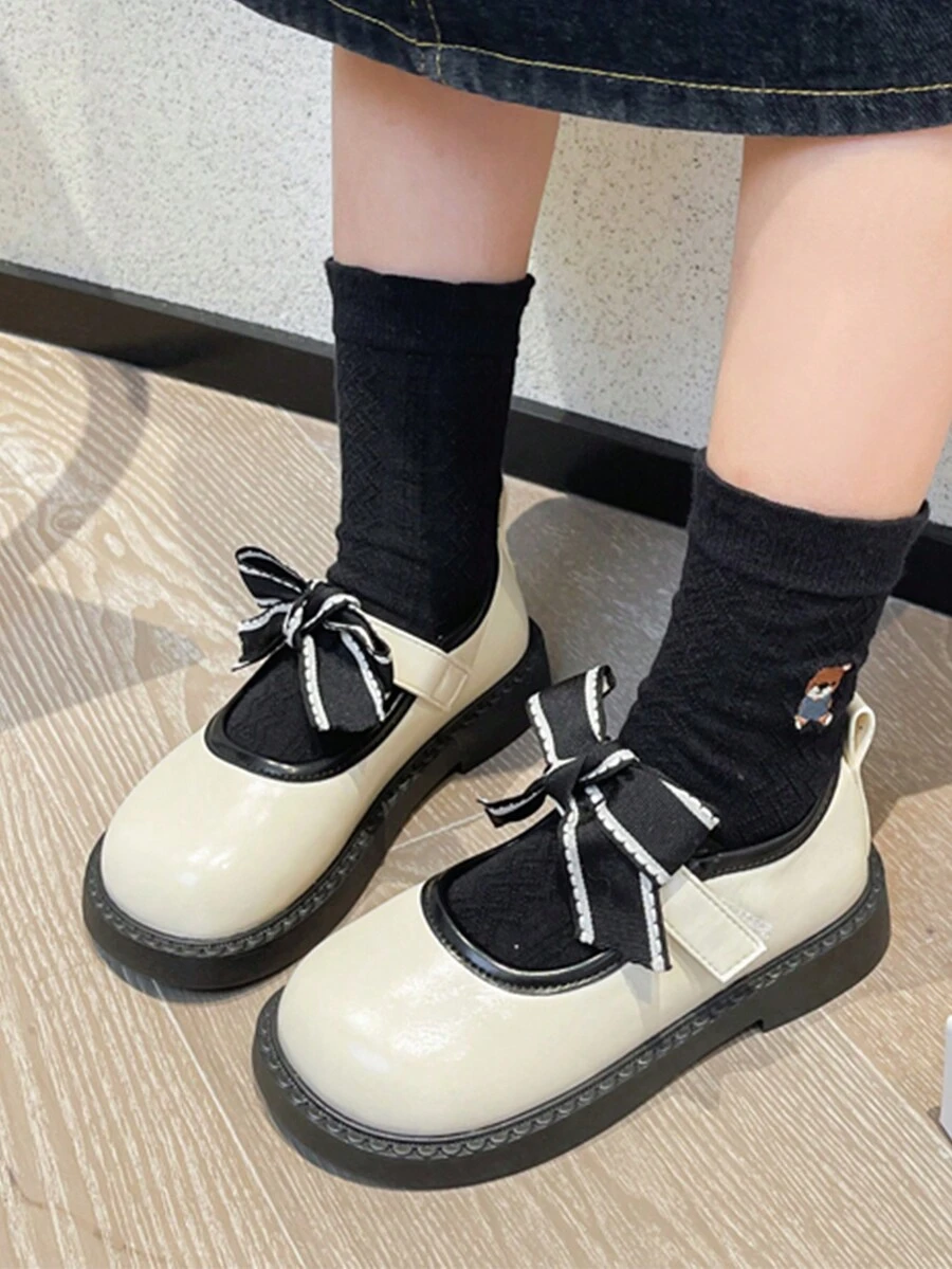 1雙女童黑白蝴蝶設計平底公主鞋,適合演出,適用於春夏季 - 米色 - 查看 1