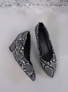 Women's Wedge Pump Closed Toe Low Heel Dress Shoes With Snake Skin Wedge Heel - Black and White - View 2