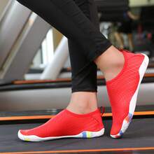 女士速乾運動型水襪,輕便防滑溪鞋適用於室內外,游泳,健身和瑜伽 - 酒紅色 - 查看 4