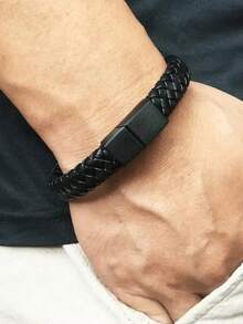 1pc, Fashion Men's Vintage Leather Woven Rope Titanium Steel Handwear, Exhibition Event Engraved Stainless Steel Bracelet, Bracelet Packs, Birthday Gifts, Holiday Gifts, Father's Day Gifts, Party Favors - Black - View 1