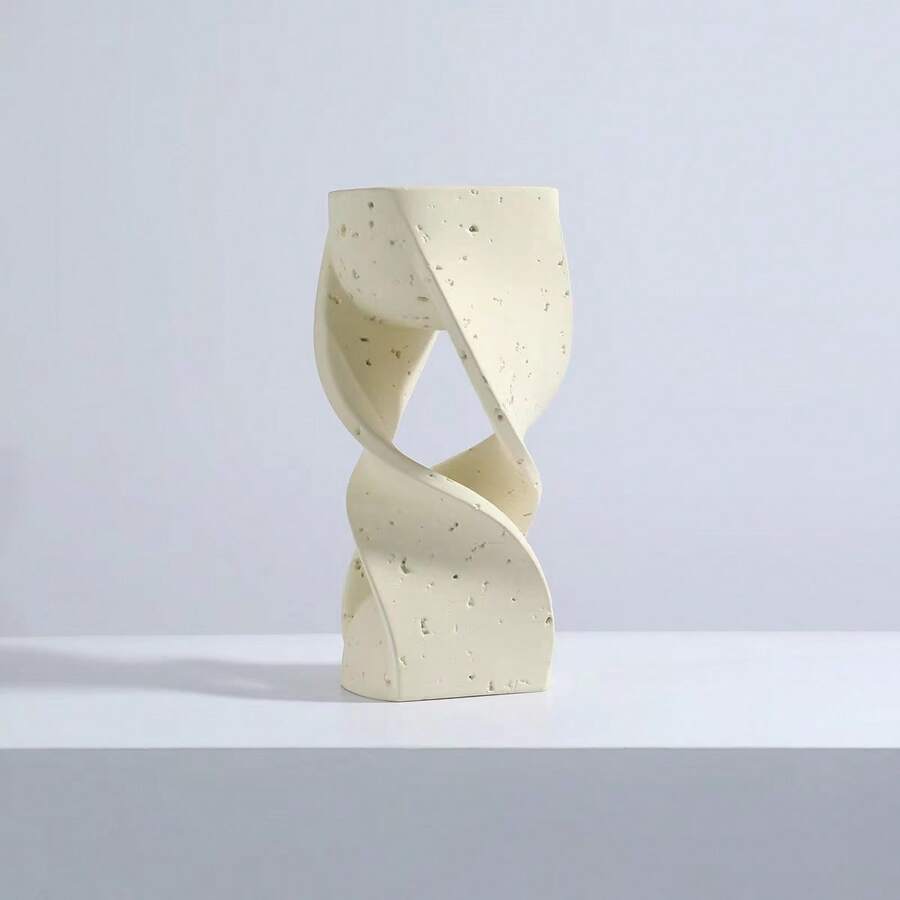 Modern And Stylish Home Creative Aroma Burner With Decorative Design, Can Also Be Used As A Candle Holder. - Beige - View 1