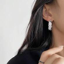 1pair European & American Metal Unique Asymmetrical Earrings, Cool & Stylish Street Style Ear Jewelry - Silver - View 3