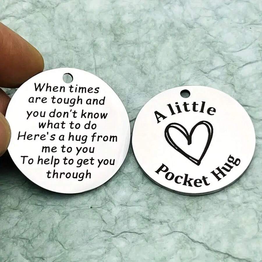 suteyi 1個時尚口袋擁抱銅幣,青少年女孩、男孩、兒子、女兒、最好的朋友、同事、家庭成員或任何需要鼓勵的人都適用 - 銀色 - 查看 1