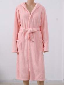 1 件 3d 條紋連帽浴袍,家居服,珊瑚絨柔軟吸水,適合浴室、臥室、泳池,四季皆宜 - 淺粉色 - 查看 3