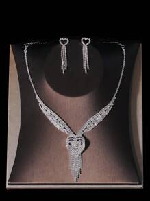 Eternal Bliss Bride Wedding Accessories, Perfect For Wedding Gown Jewelry And Also Suitable For Wedding Parties, Ideal For Weddings And Proposal Days - Silver - View 4