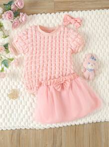 可愛甜美的嬰兒女孩圓領短袖上衣、蝴蝶結短褲和頭帶套裝 - 粉色 - 查看 1